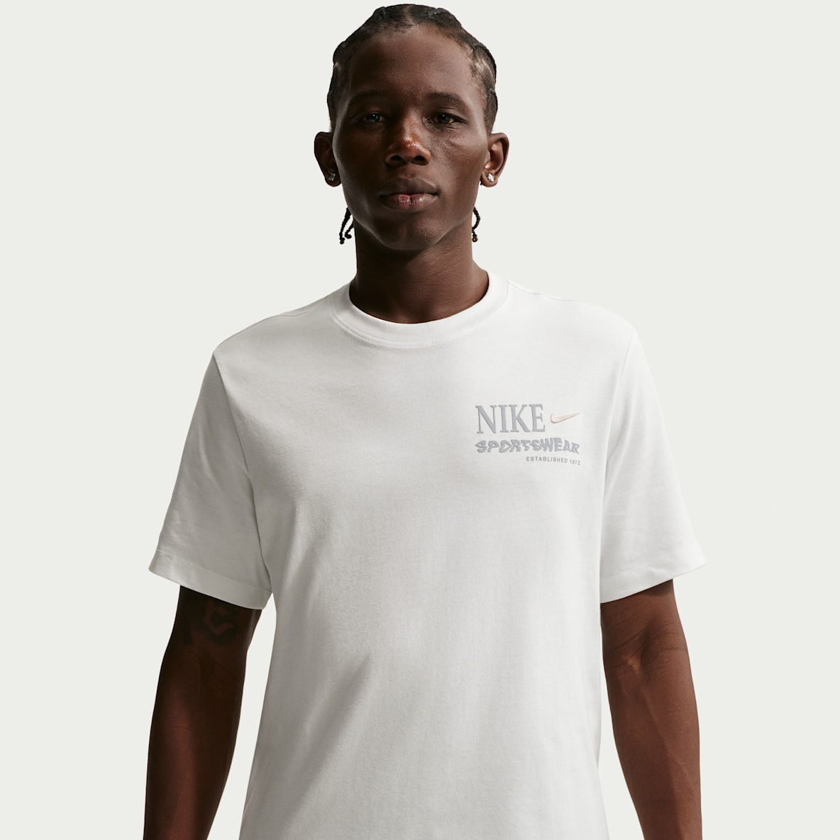Tops and T-Shirts. Nike.com